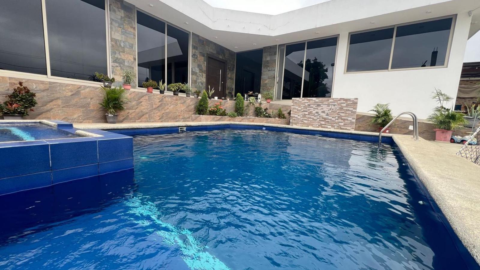 Casa Con Piscina Privada Hotel Manta Buitenkant foto